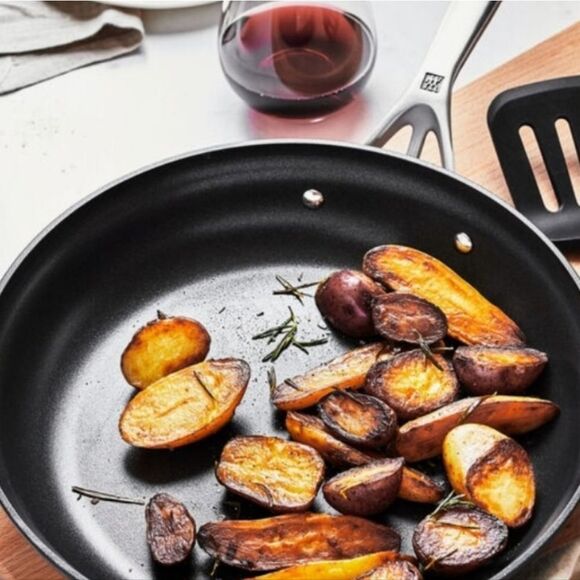 Henckels Liberate Non-Stick 12" Fry Pan - Picture 2 of 8